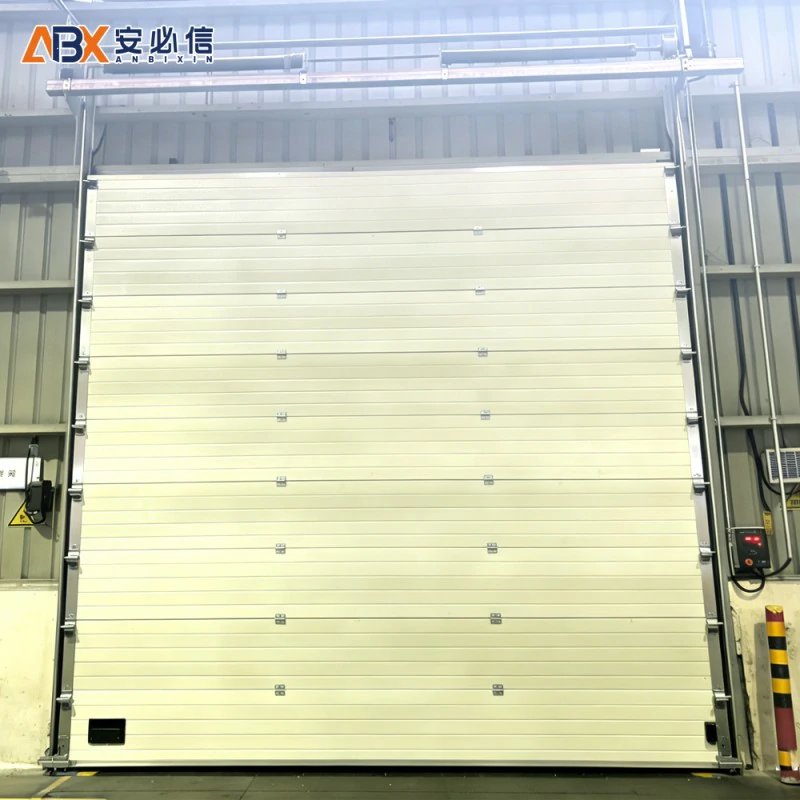 九江铝板滑升门